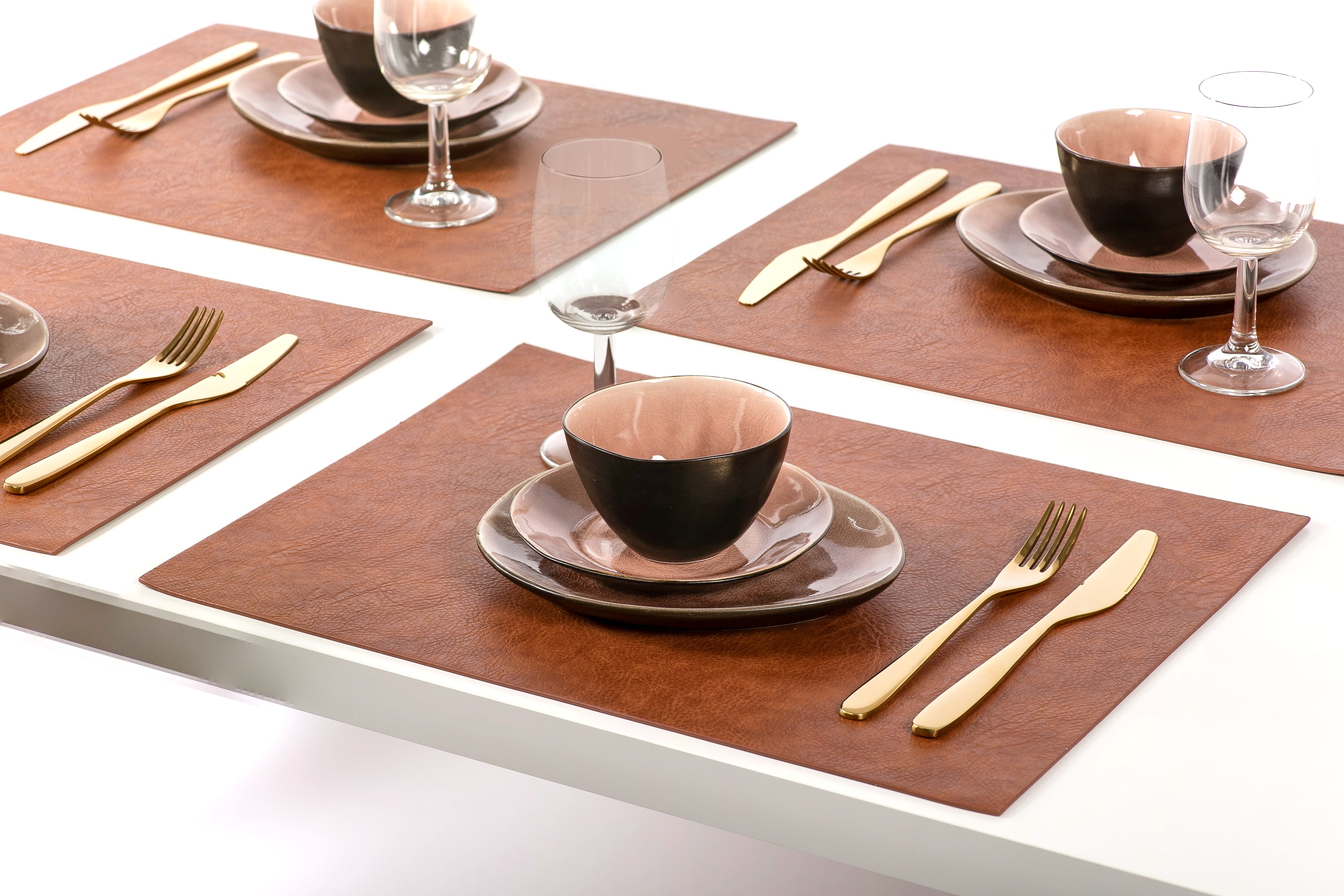 Coffret cadeau de 4 pièces - Set de table TROJA, noir