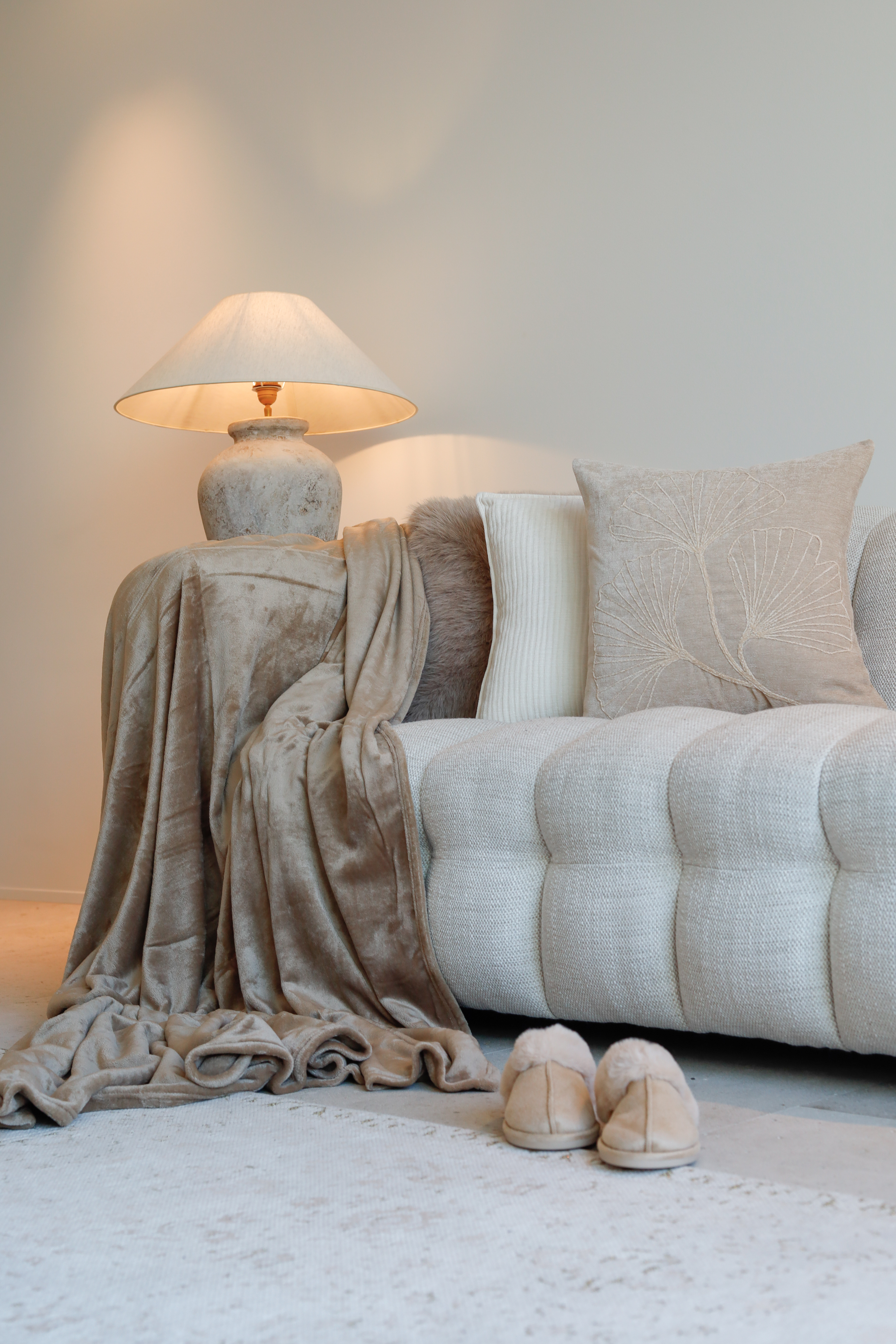 Plaid COSY DELUX - Microflanel - 180x220 cm, taupe