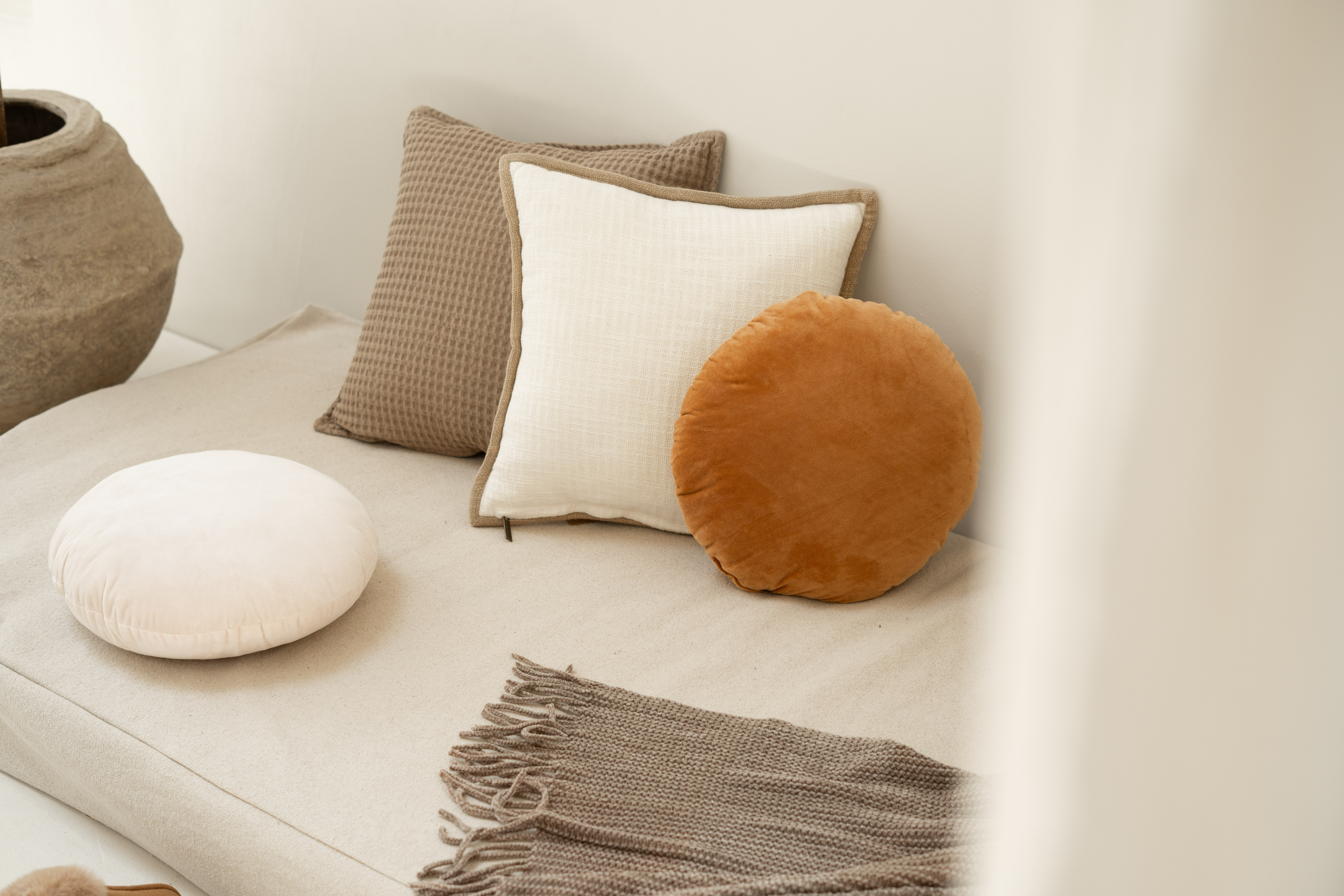 Kussen (gevuld) HONEYCOMB 45X45cm, taupe