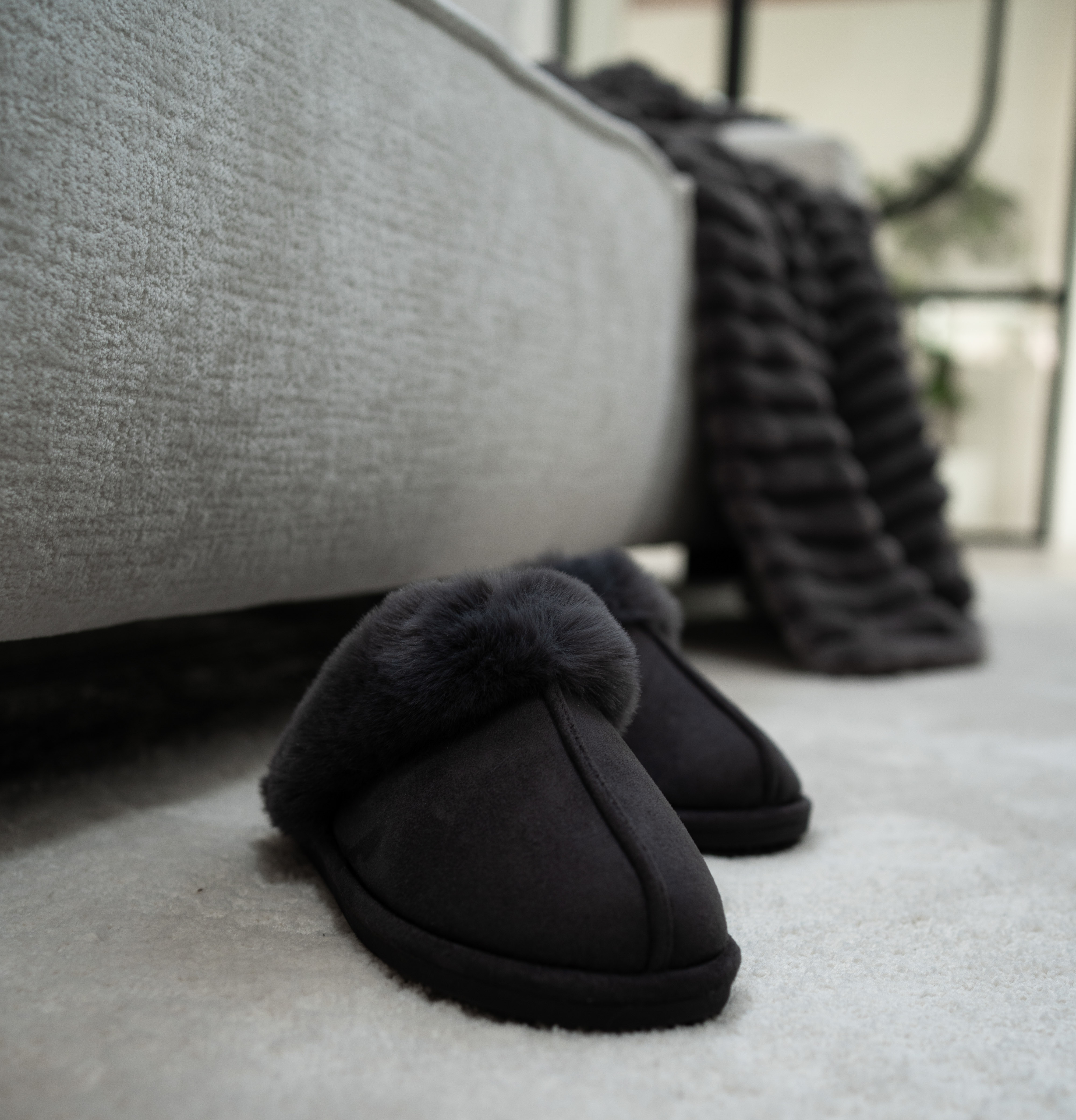 Suede slippers SNUGGS 36/37, black