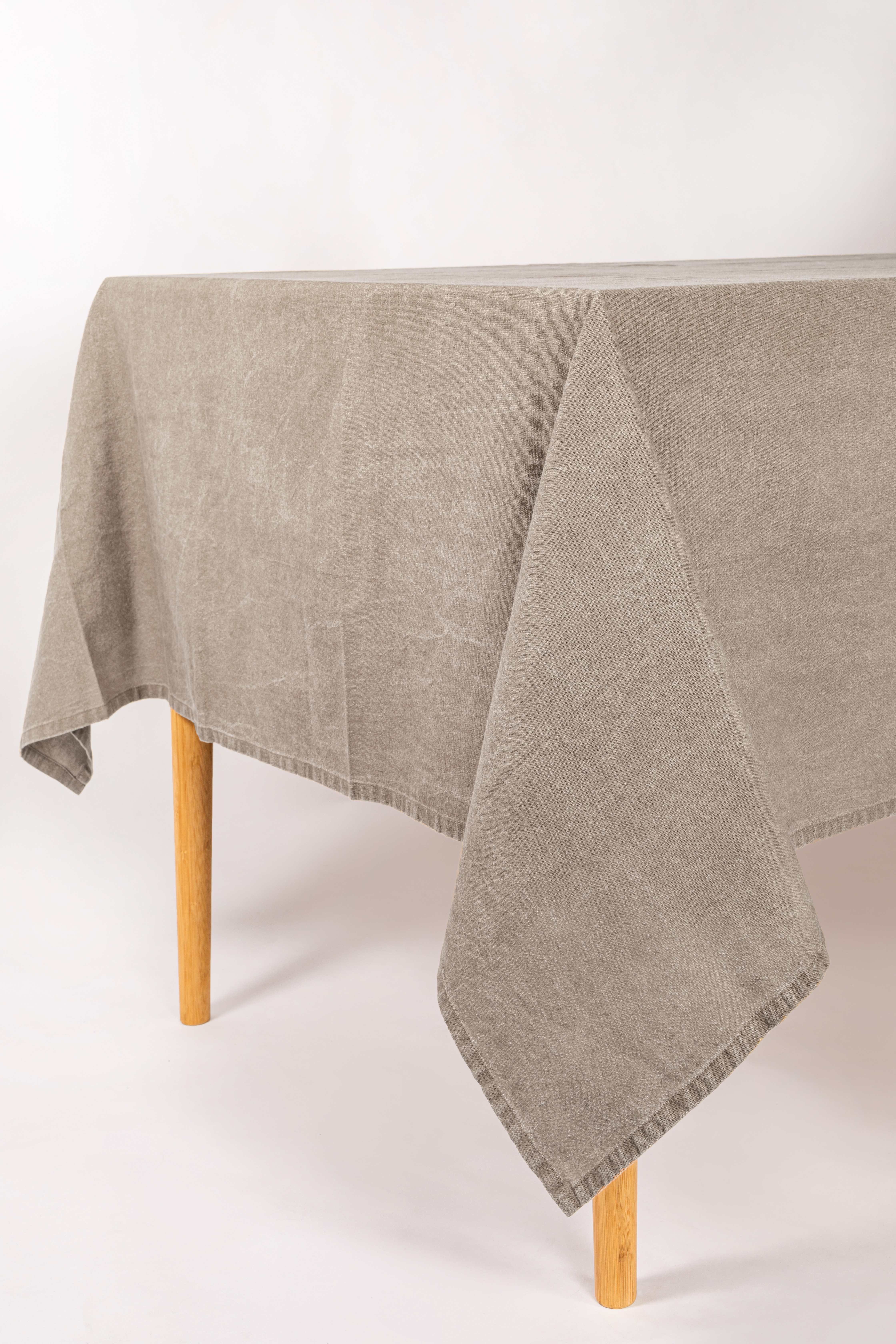 Table cloth MYRNA 145x300cm - taupe