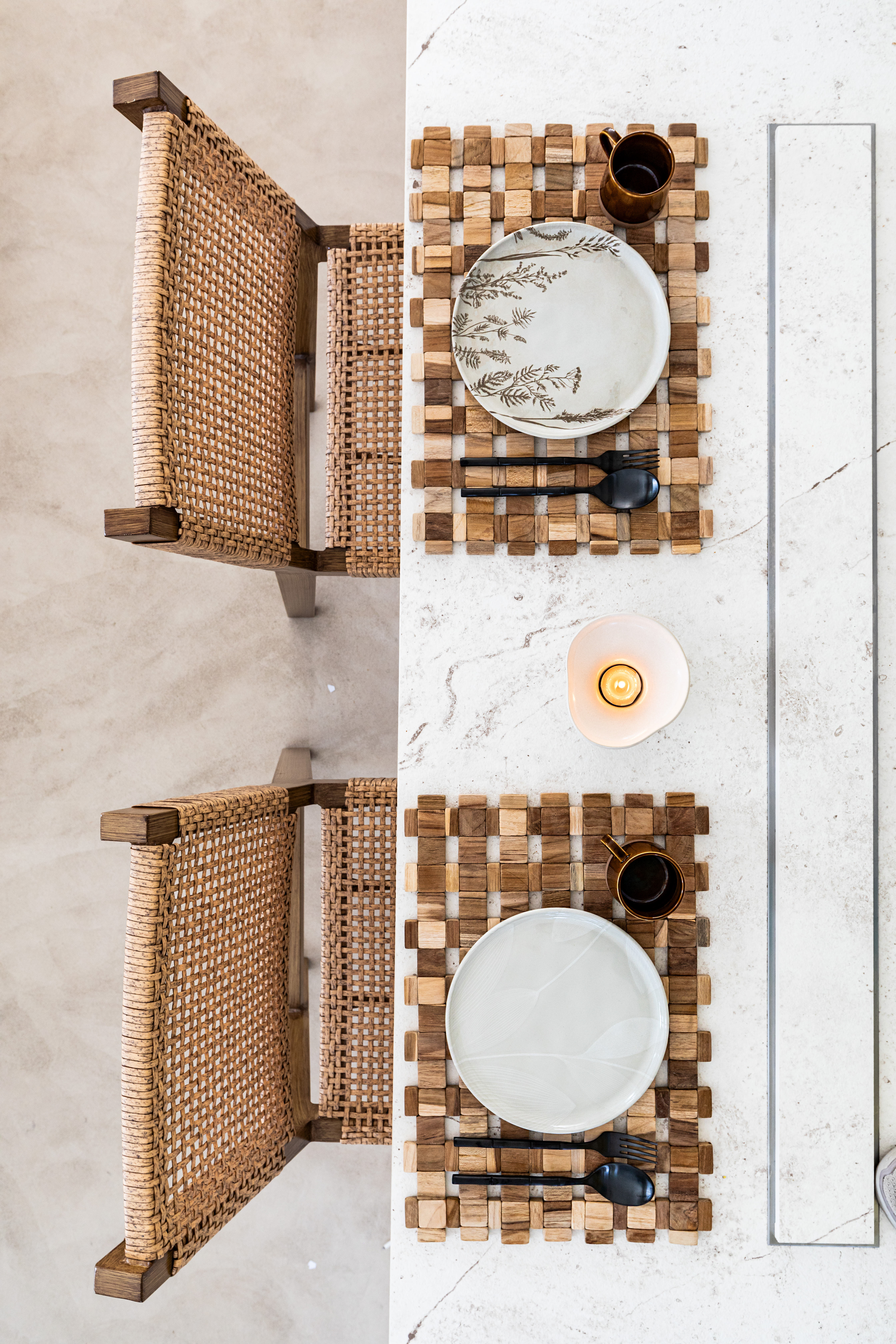 Teak wood placemat IPM 083, natural