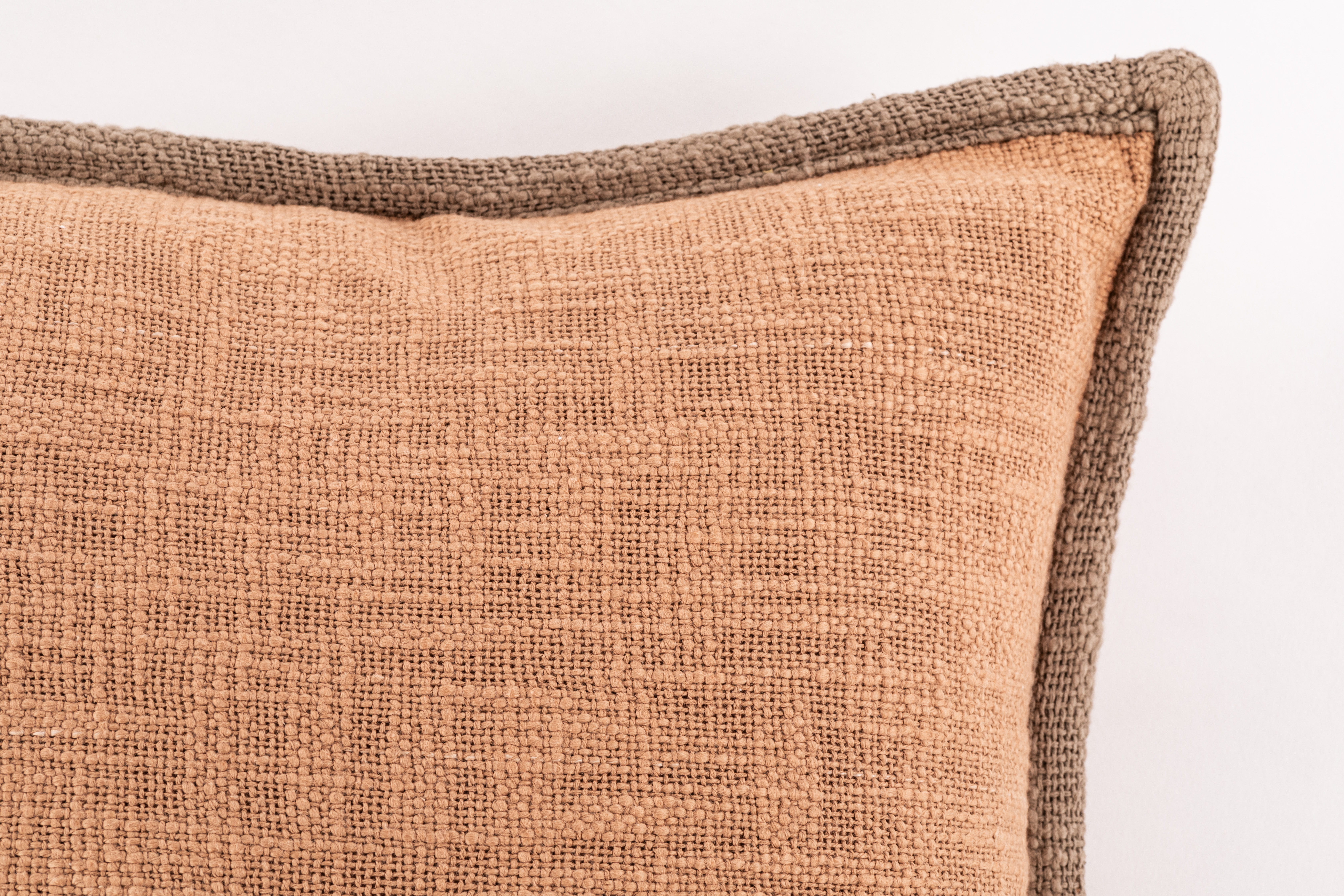 Cushion (filled) COTTON SLUB CONTRAST 45X45CM, indian tan