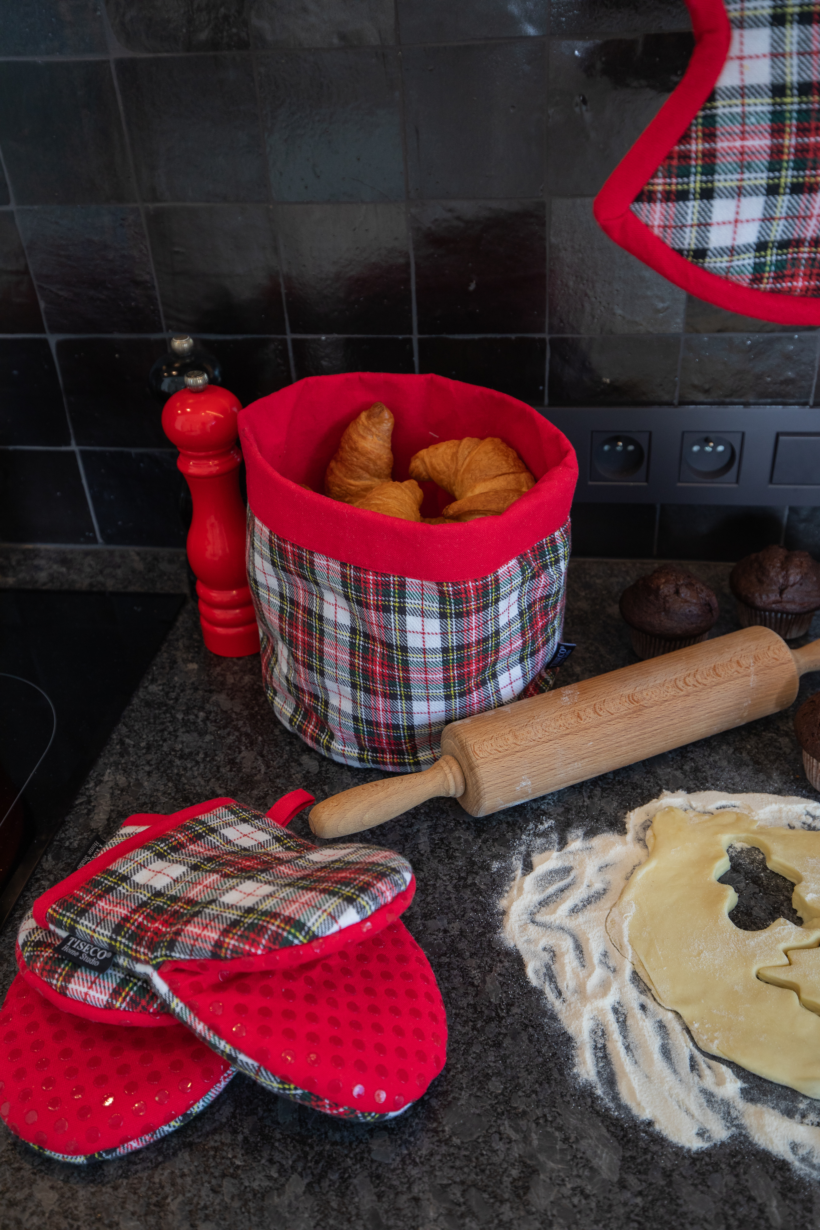 Breadbasket XMAS - Christmas - 20x20 cm, red
