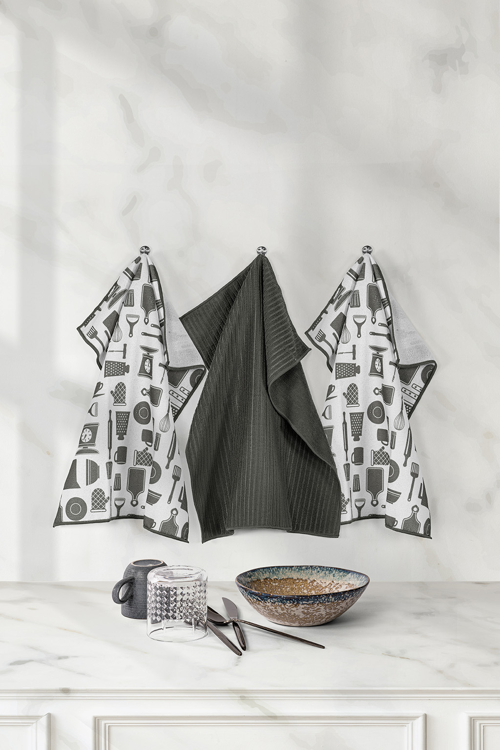 Kitchen towel ESSENTIAL, microfiber 40x48cm - Set/3, dark grey