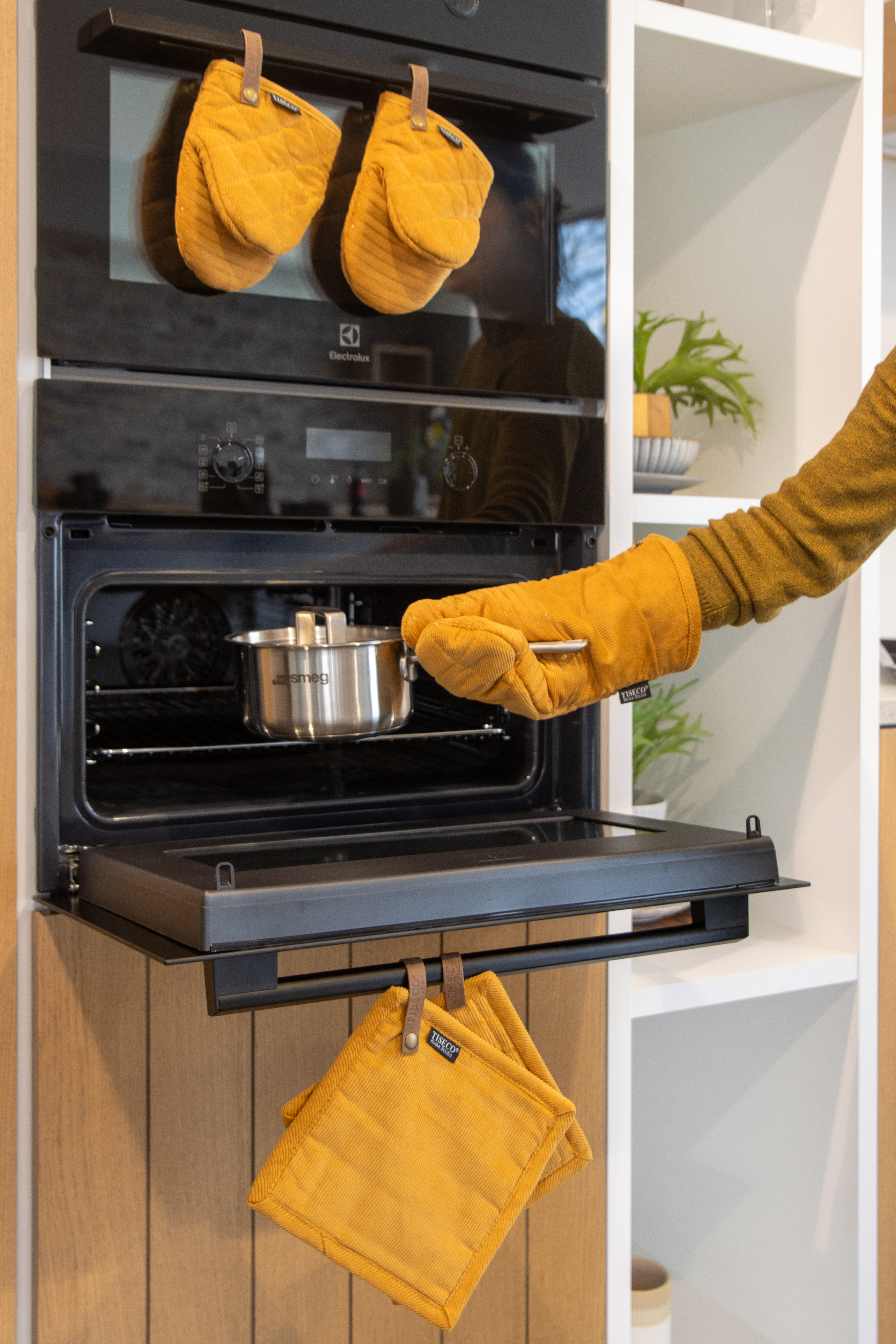 Ovenwant VELMAR - SET/2 - 17x33 cm, mustard