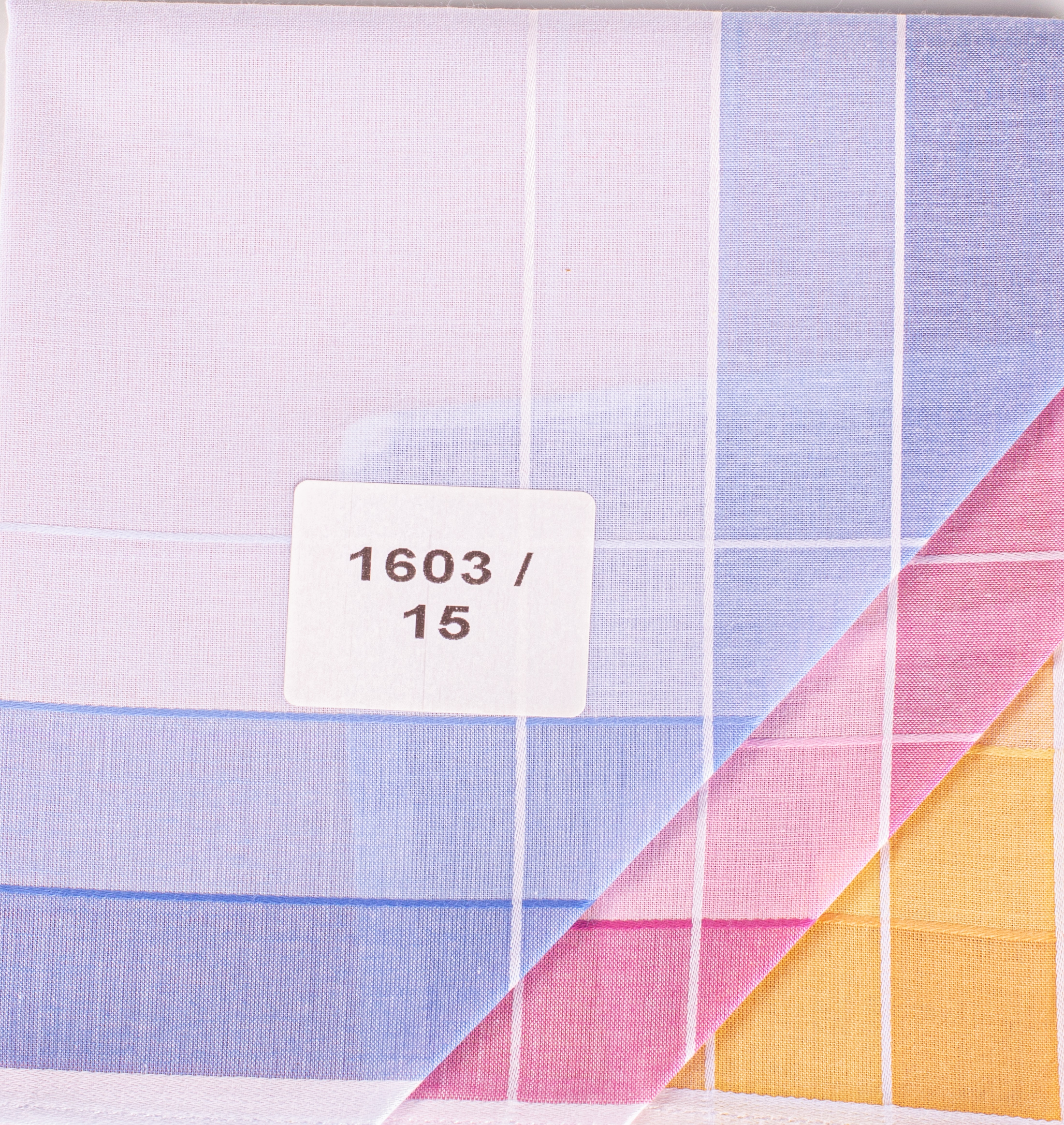 Ladies handkerchief   Vrac12