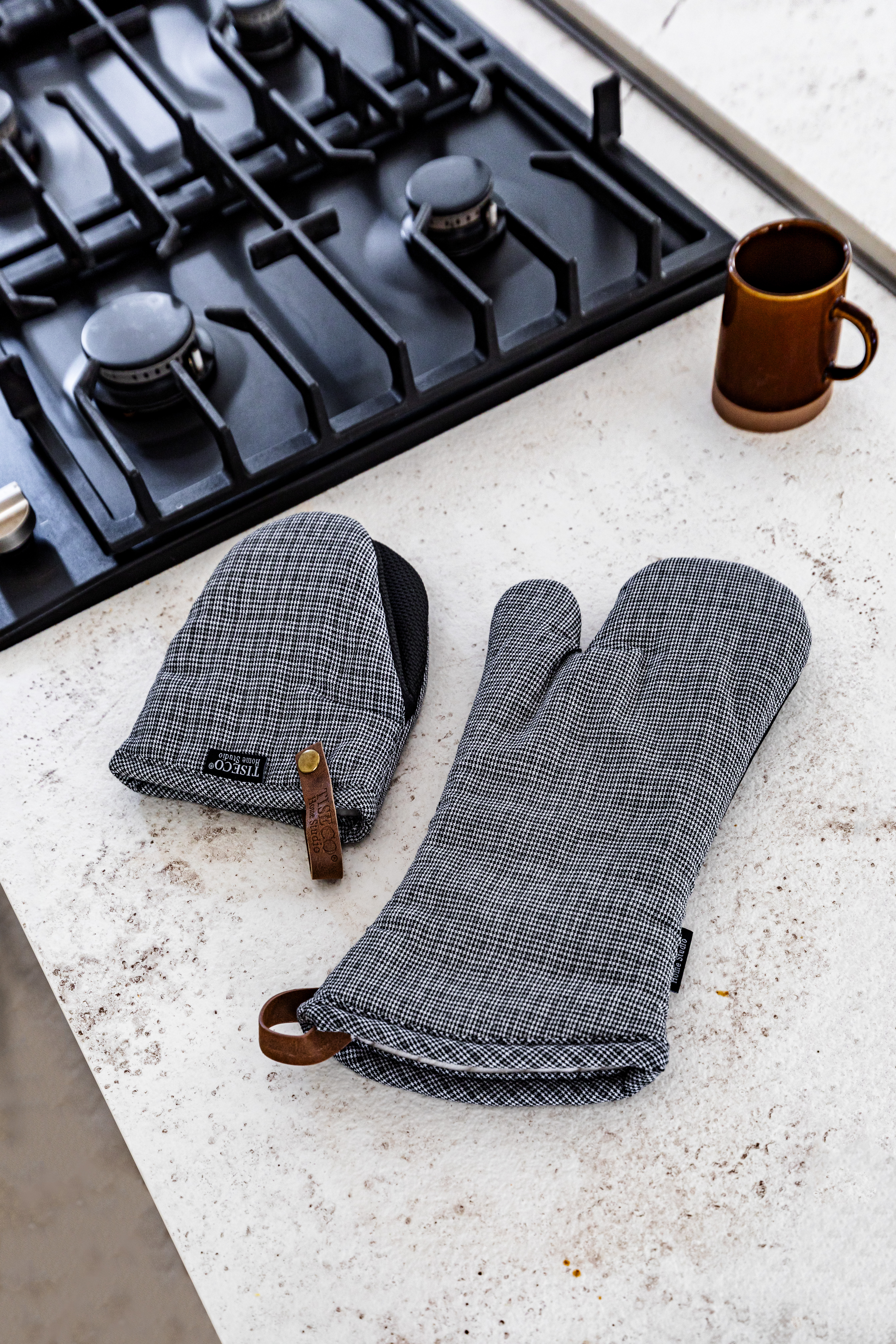 Ovenwant (1R + 1L) SHERLOCK HOUNDSTOOTH - 17x33 cm, zwart