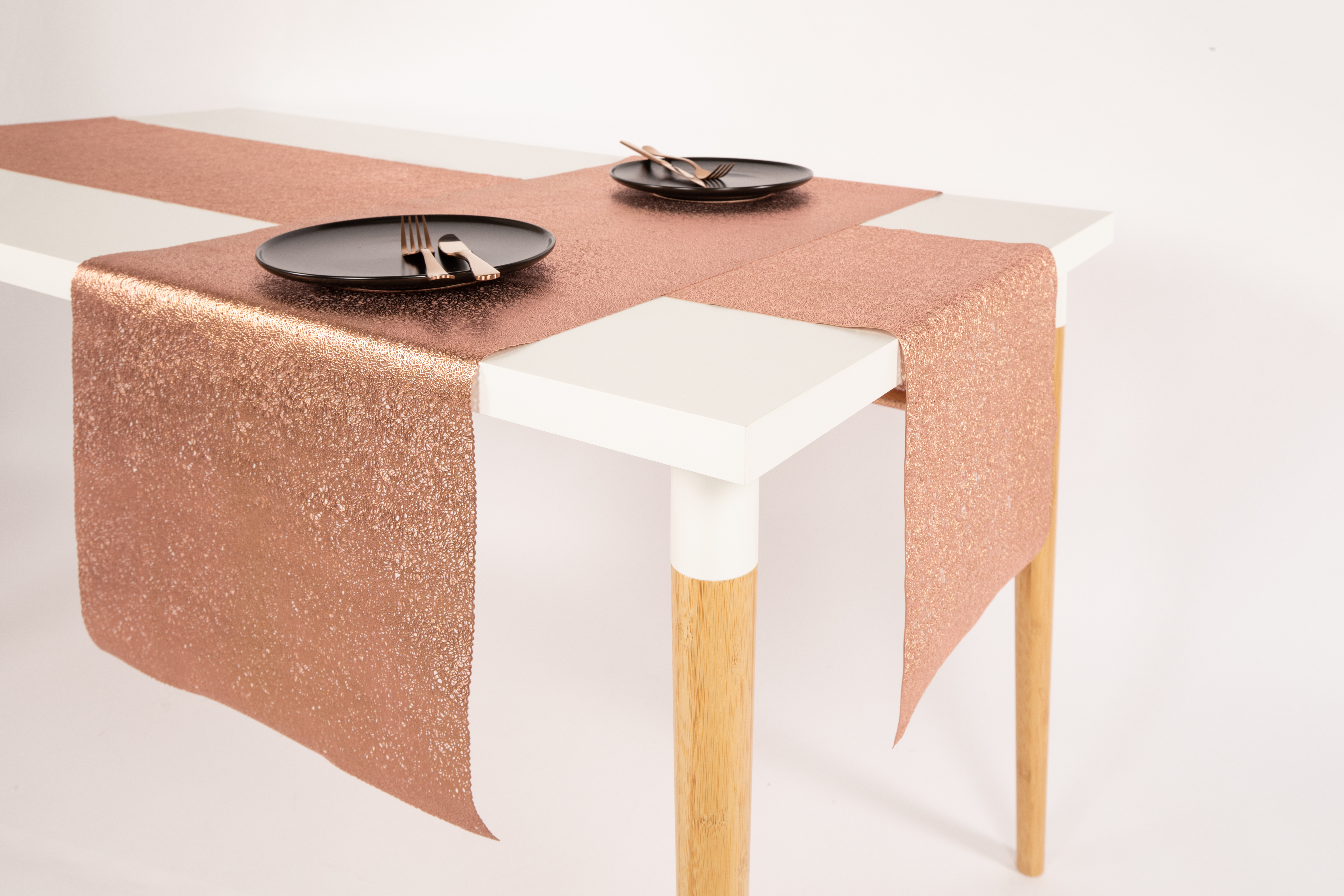 Chemin de table CAPELINNI, 33X180cm, gold