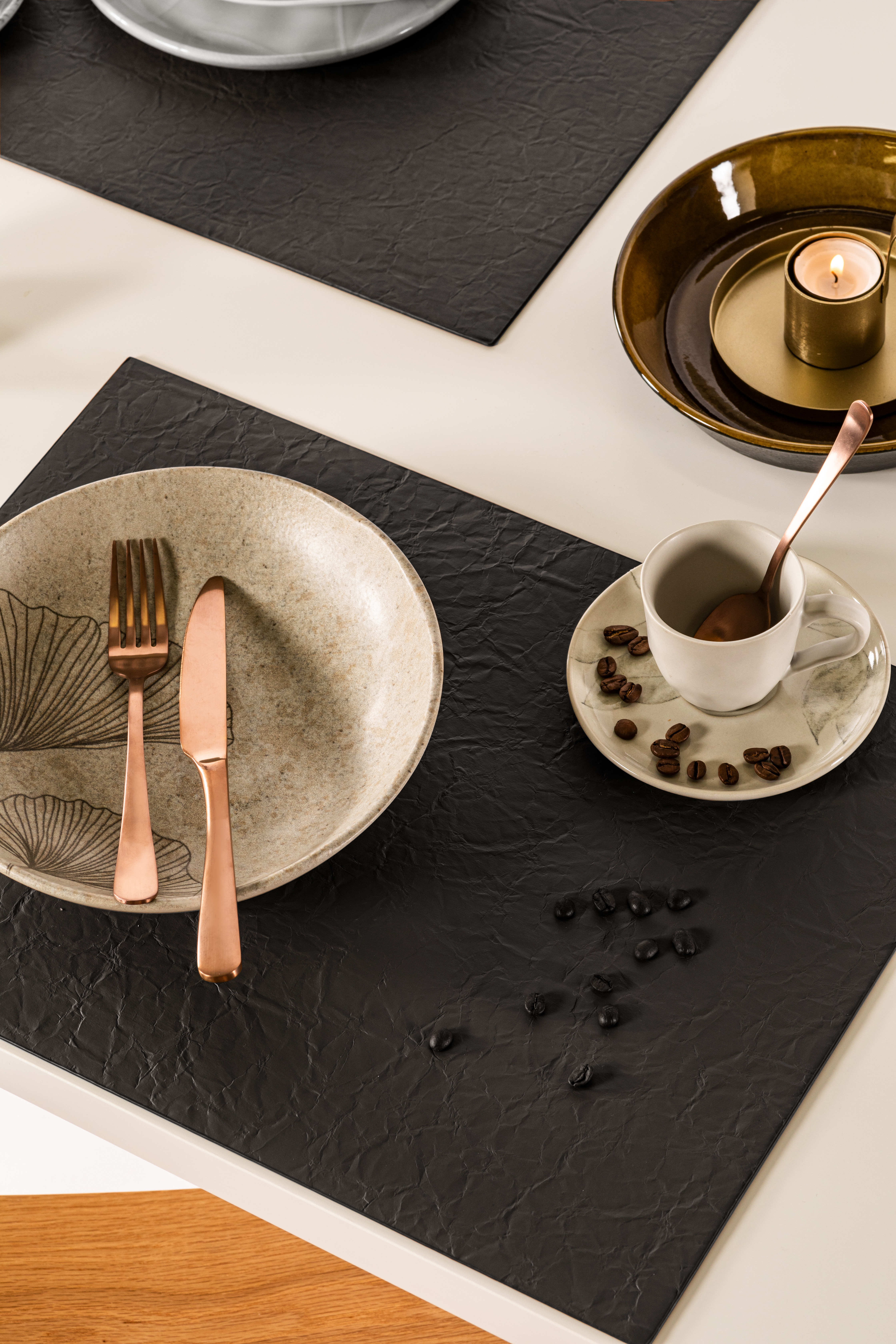 Placemat CREPE, 33x45cm, black