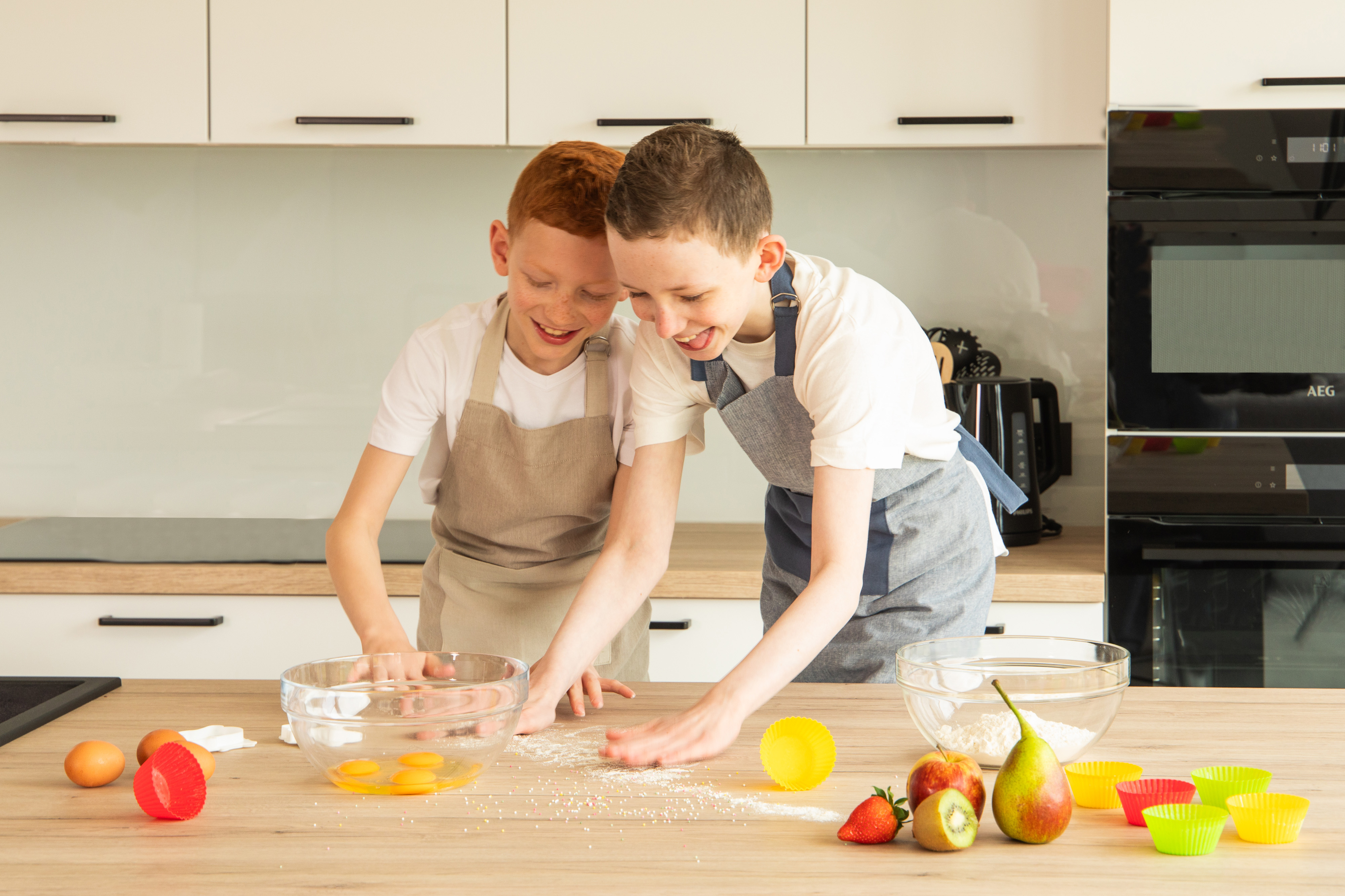 Kids apron CHAMBRAY 52x63cm, taupe