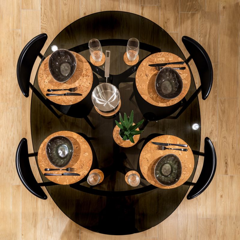 How do I choose the right placemat shape for my table? Tiseco